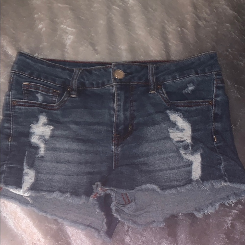 jean/denim shorts